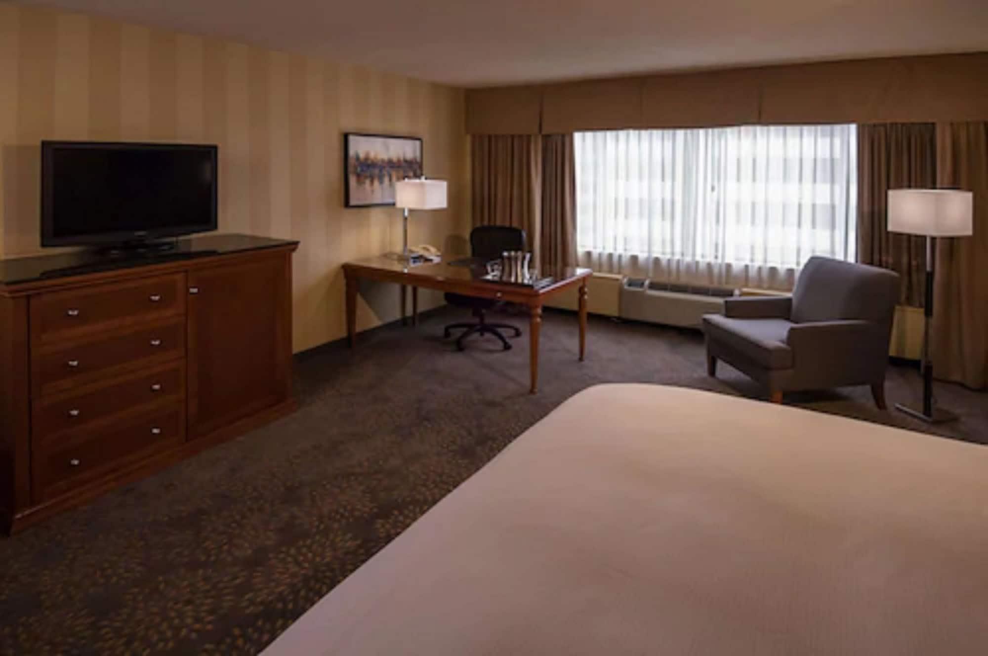 Hotel Doubletree By Hilton Londra Esterno foto