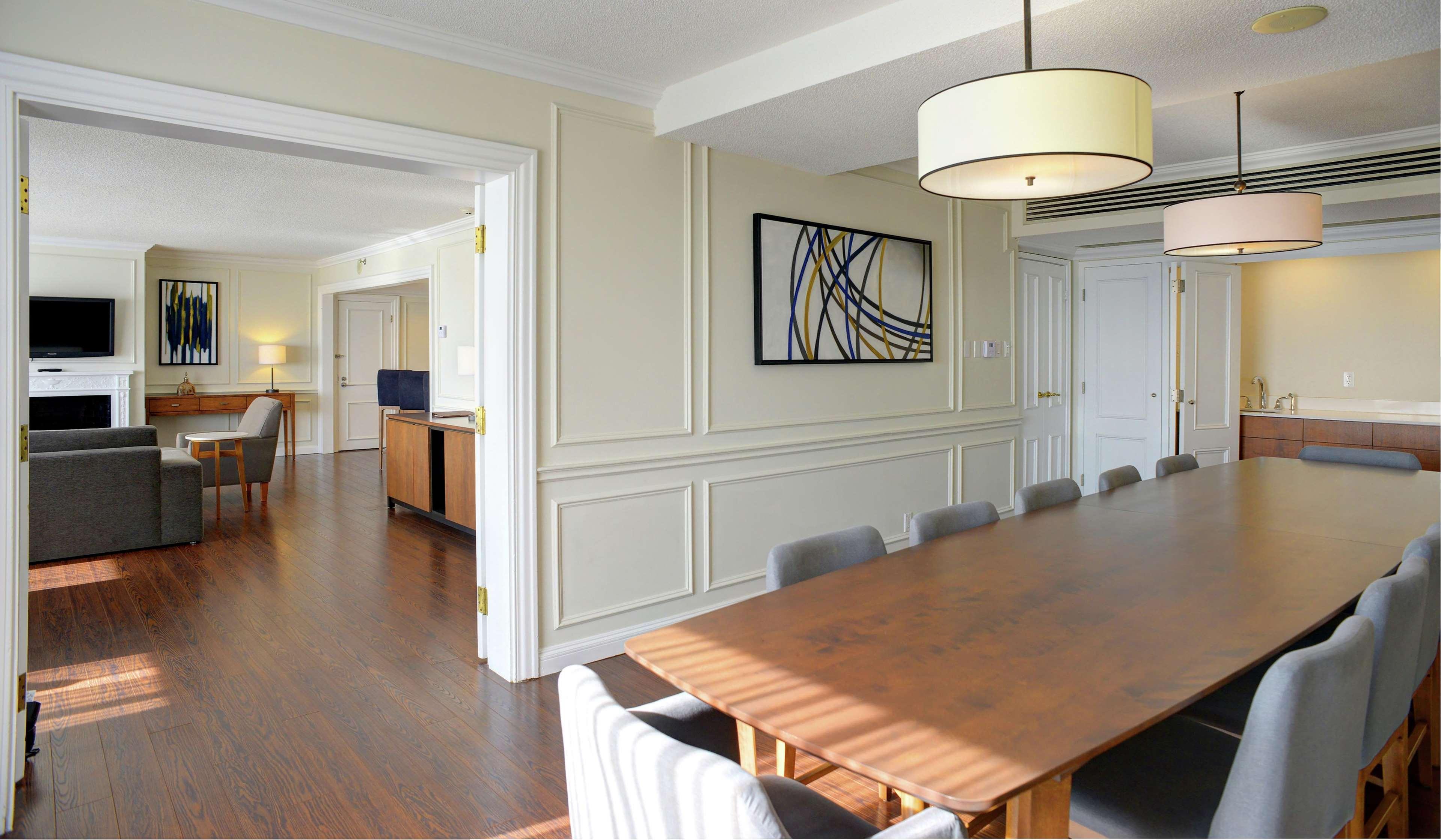 Hotel Doubletree By Hilton Londra Esterno foto