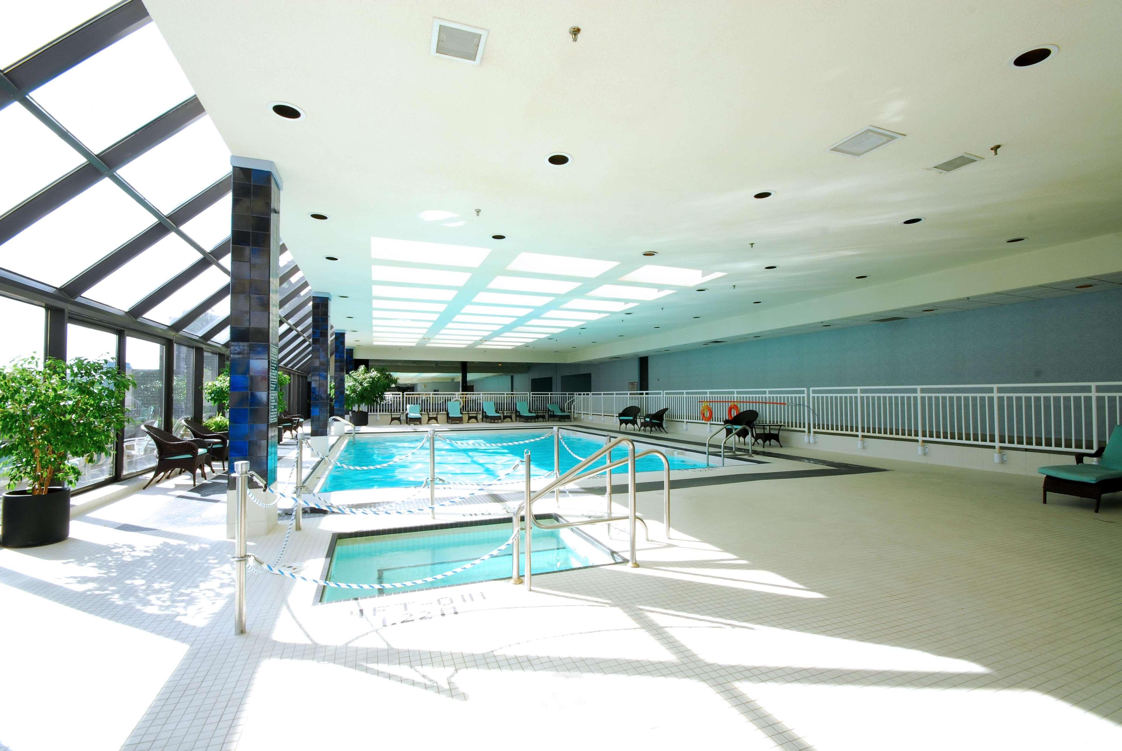 Hotel Doubletree By Hilton Londra Esterno foto