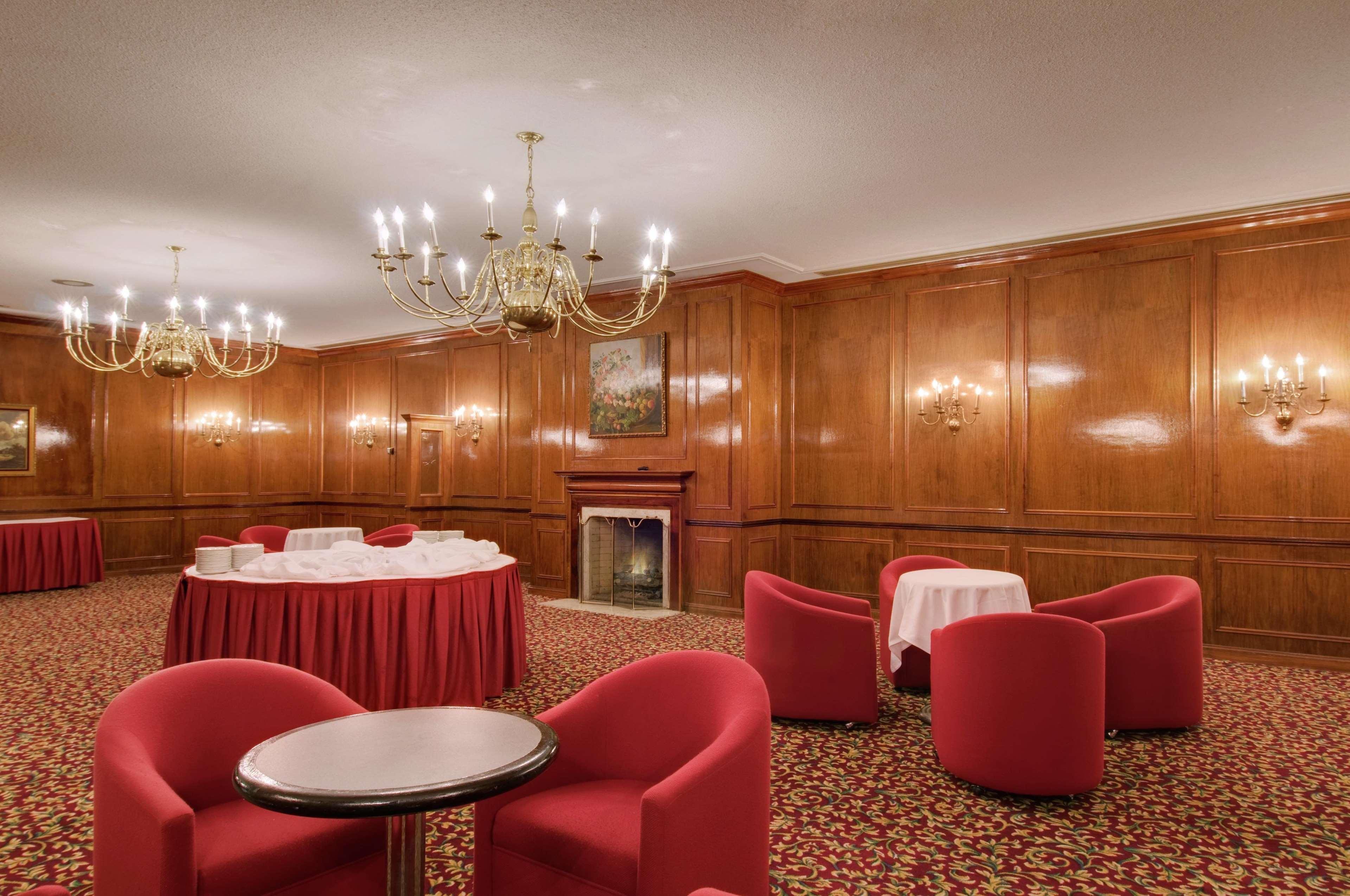 Hotel Doubletree By Hilton Londra Interno foto