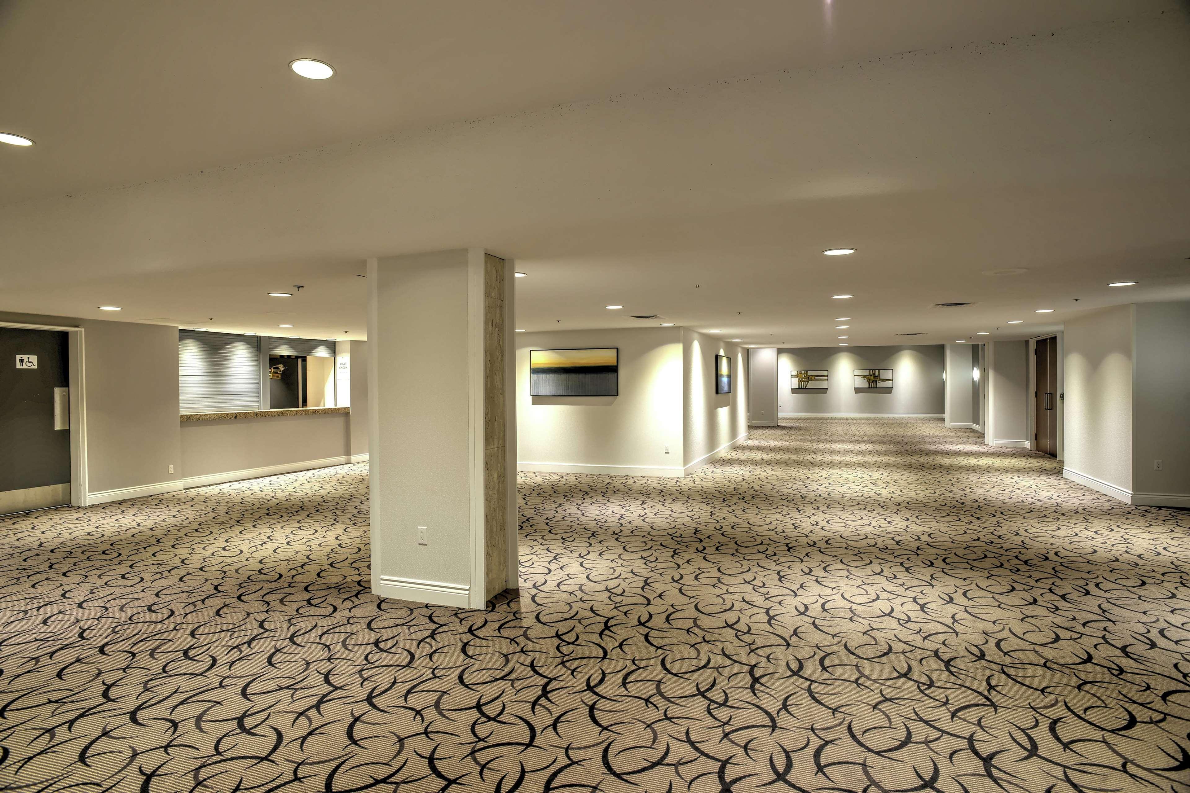 Hotel Doubletree By Hilton Londra Esterno foto