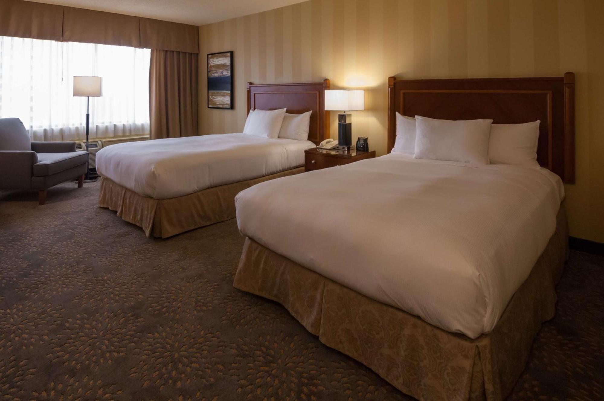 Hotel Doubletree By Hilton Londra Esterno foto
