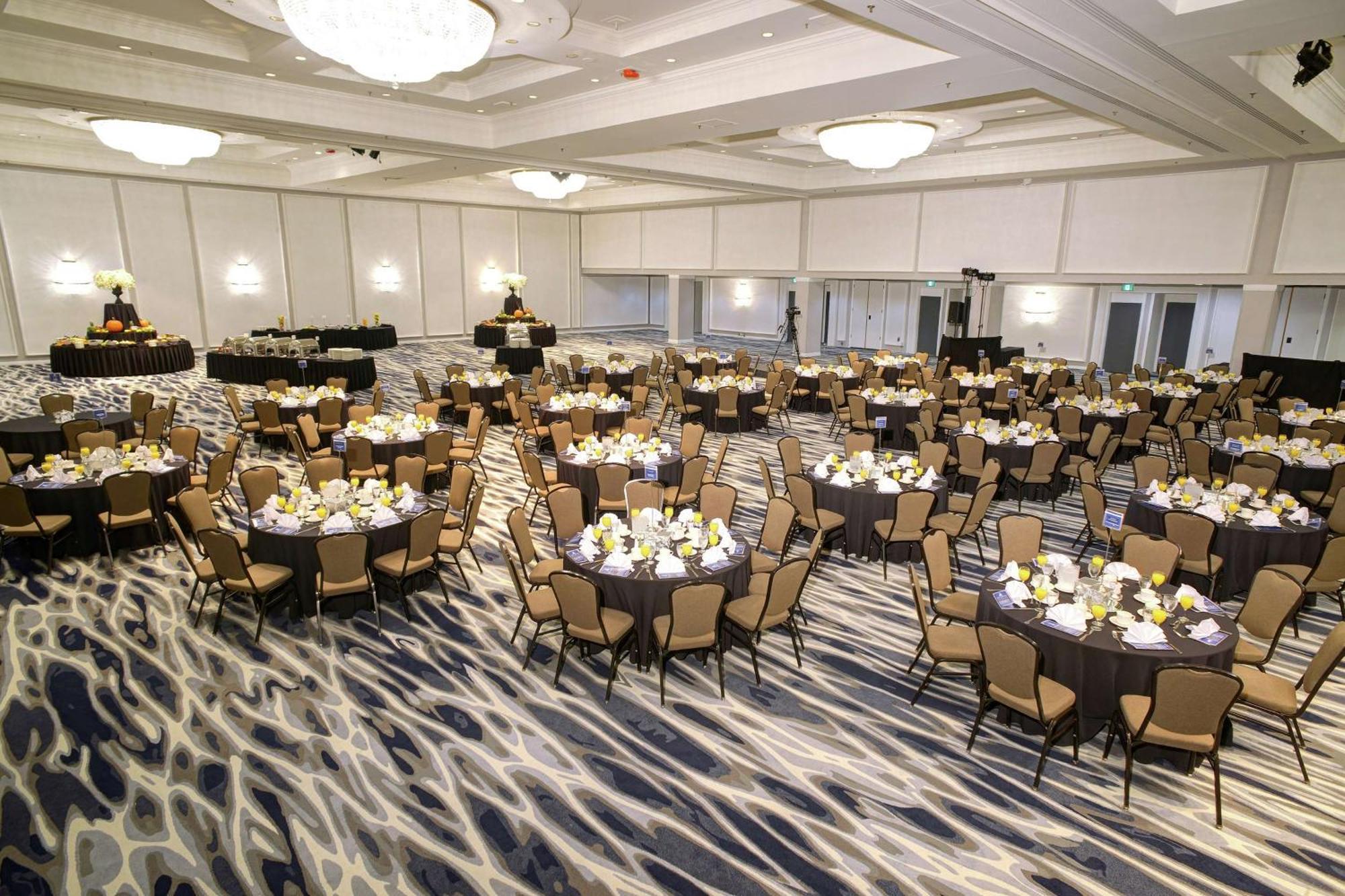 Hotel Doubletree By Hilton Londra Esterno foto