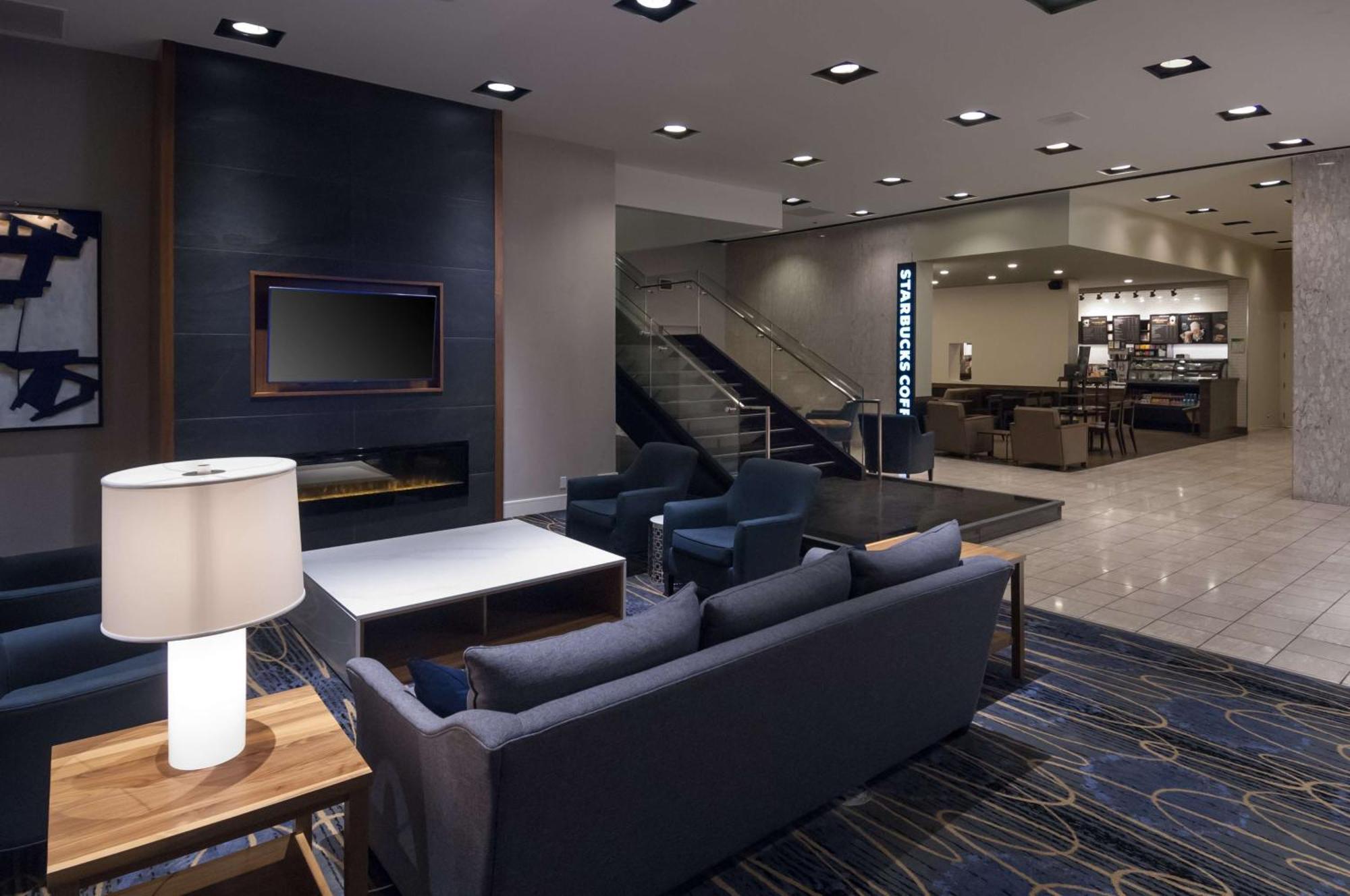 Hotel Doubletree By Hilton Londra Esterno foto