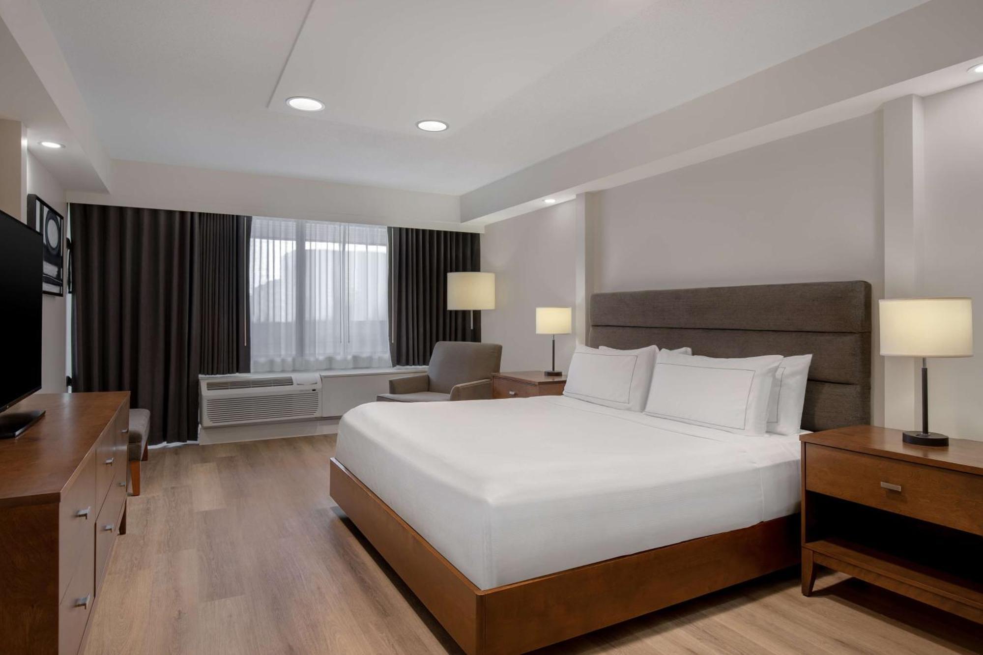 Hotel Doubletree By Hilton Londra Esterno foto